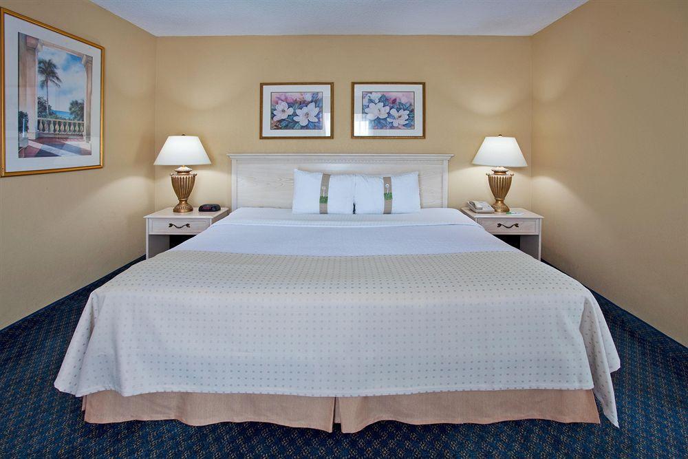 Holiday Inn Miami-Doral Area By Ihg Oda fotoğraf