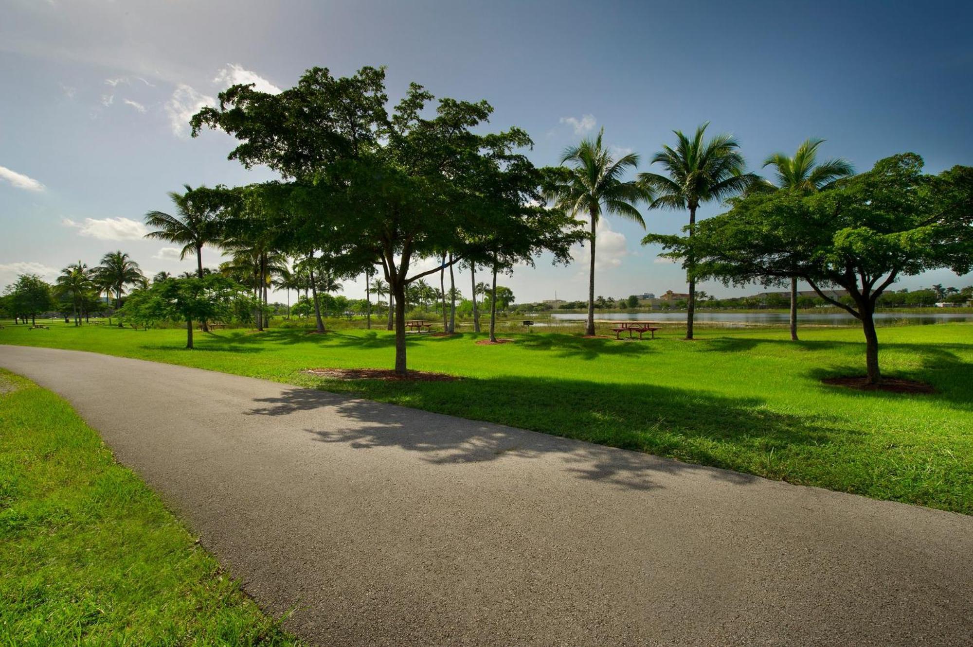 Holiday Inn Miami-Doral Area By Ihg Dış mekan fotoğraf